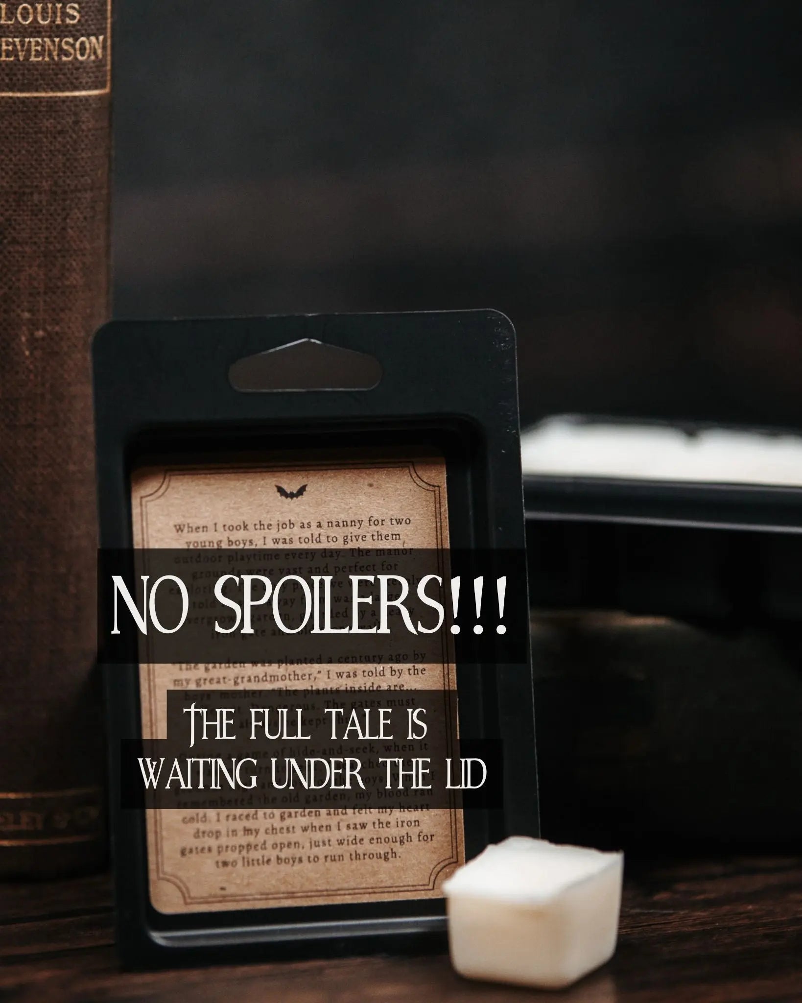 Poison Garden – The Gothic Lilac Wax Melt Hex and Wax Candle Co.